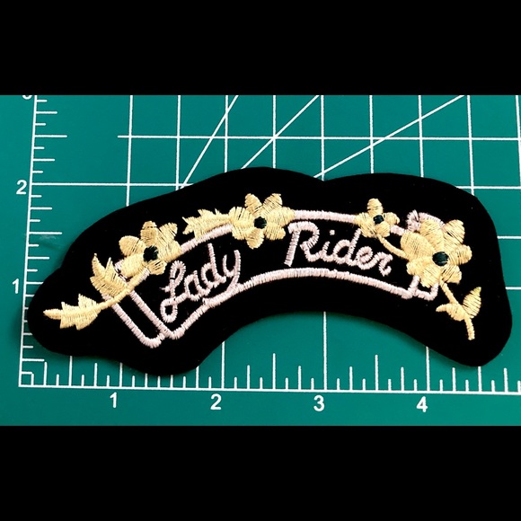 Rare Vintage Harley Davidson Patch Lady Rider Scroll Flowers Daisy - Picture 1 of 5